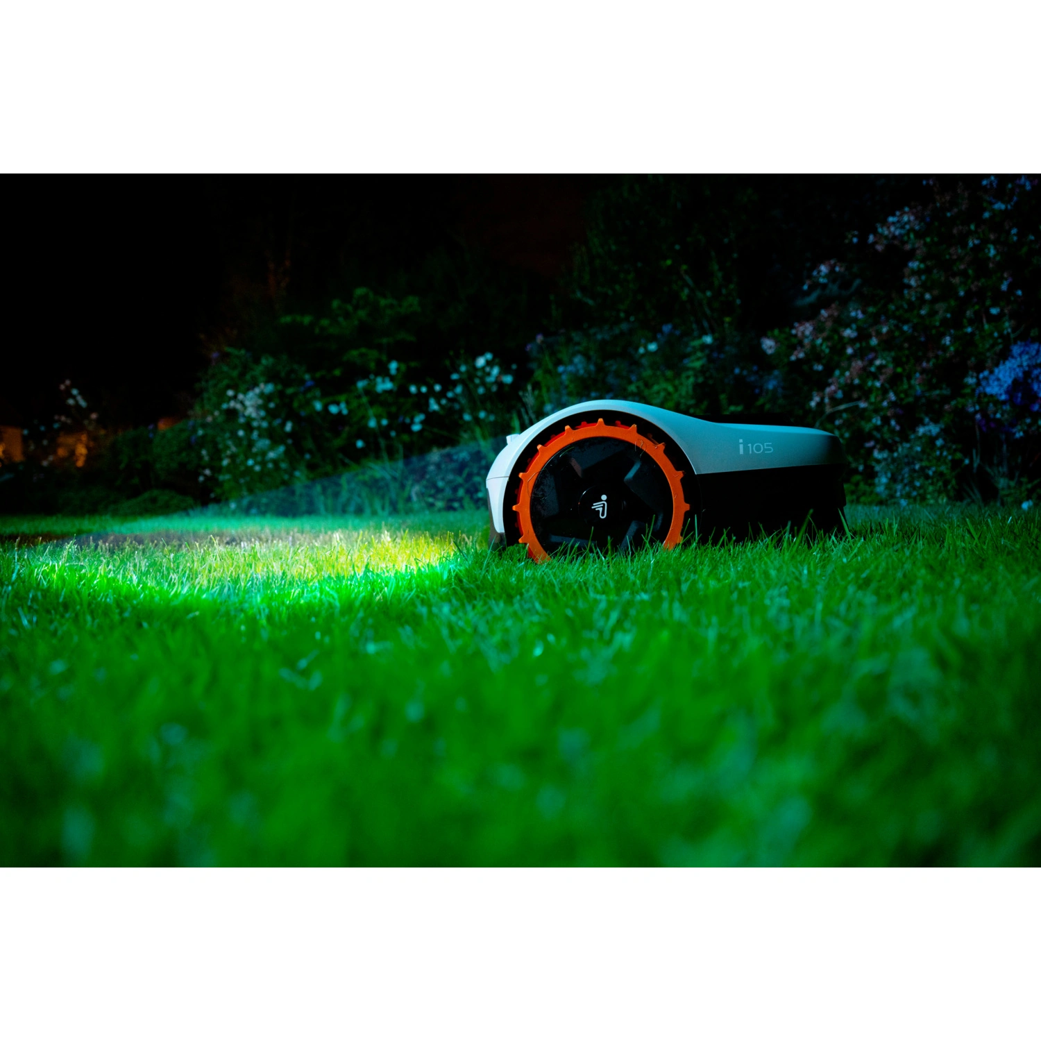 SEGWAY Navimow i105E WIFI Mähroboter im Garten