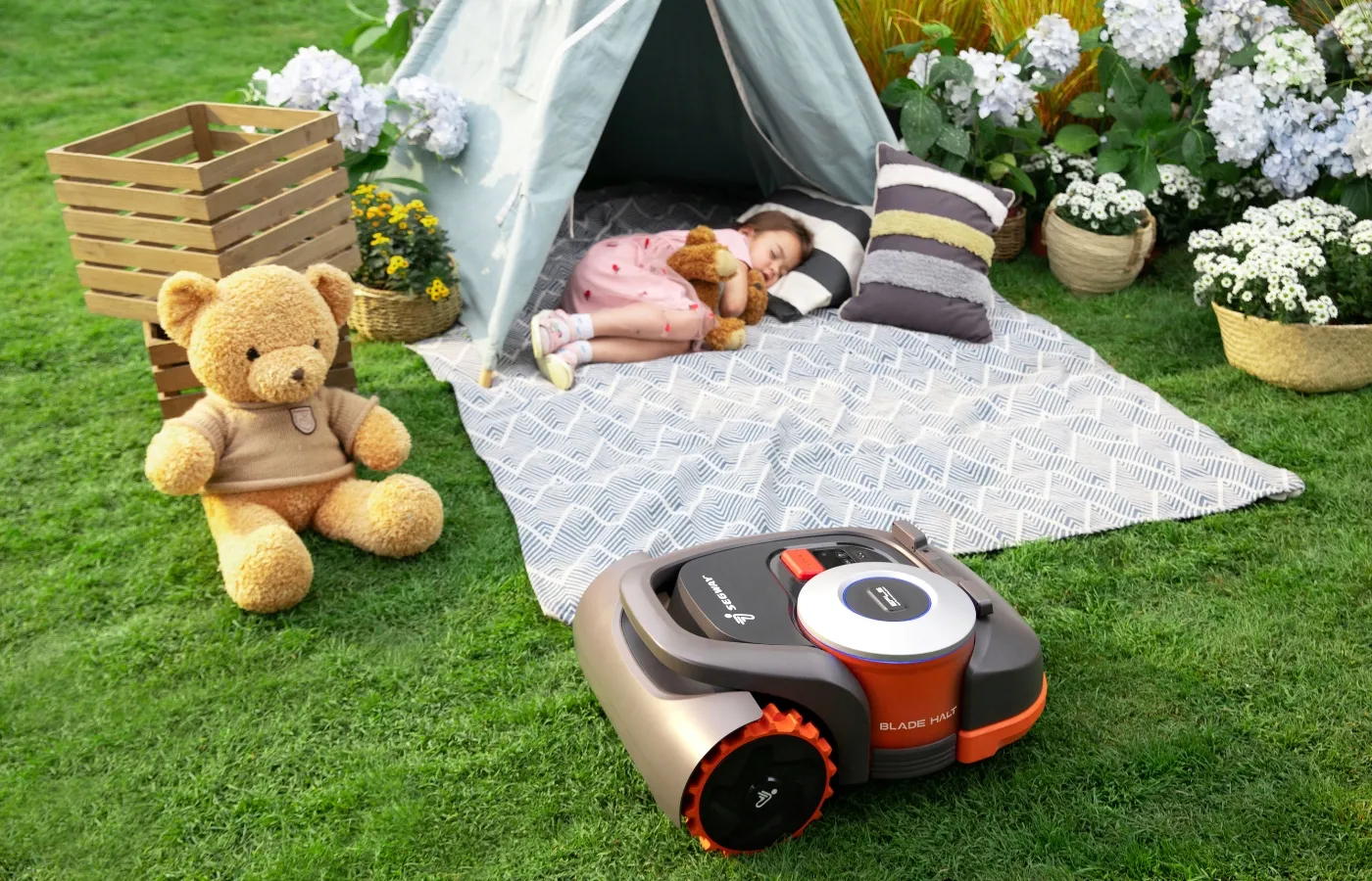 Segway Navimow H3000E im Garten