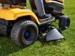 Stiga Tornado 598e Akku-Rasentraktor mit Seitenauswurf – Bild 5